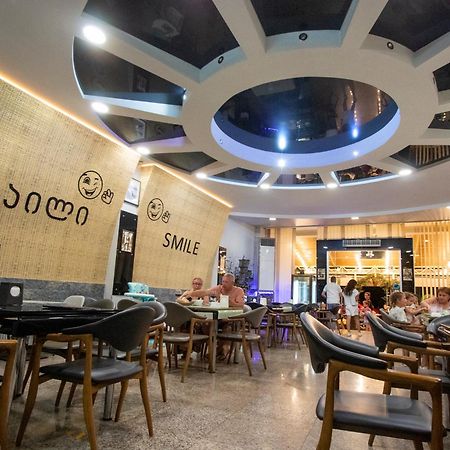 Hotel Smile Кобулети Экстерьер фото