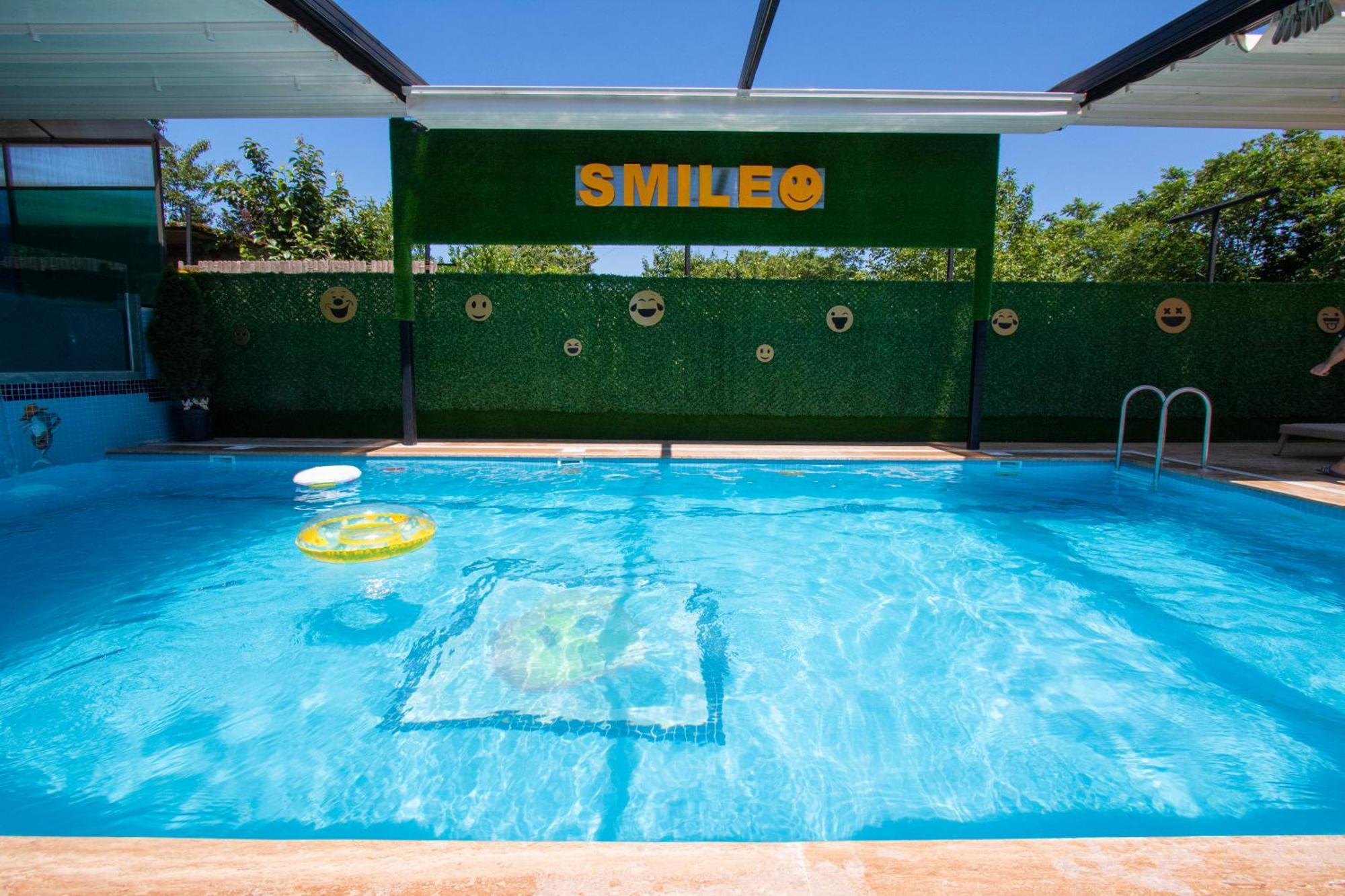 Hotel Smile Кобулети Экстерьер фото